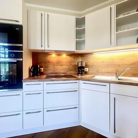 401, Seepark * Sellin