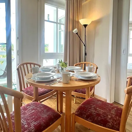 Apartment 401, Seepark